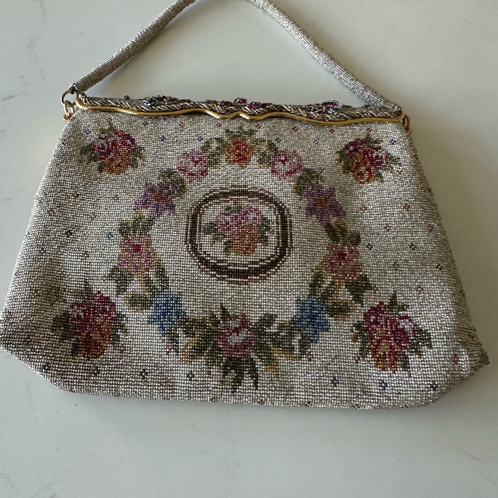 Vintage Floral Metal
Beaded Bag - Picture 2 of 5